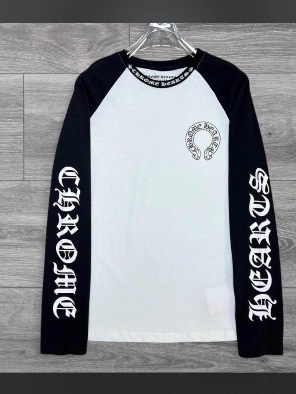 Chrome hearts Black & White Long-Sleeve Raglan Graphic Men's Shirt